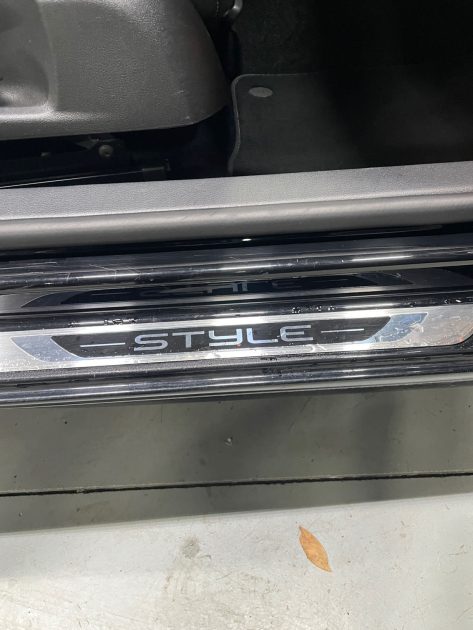 VOLKSWAGEN GOLF 2011