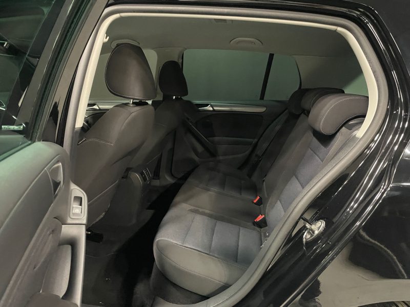 VOLKSWAGEN GOLF 2011