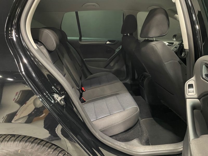 VOLKSWAGEN GOLF 2011