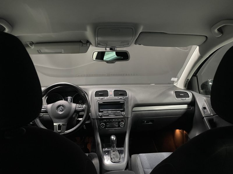 VOLKSWAGEN GOLF 2011