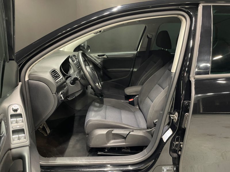 VOLKSWAGEN GOLF 2011