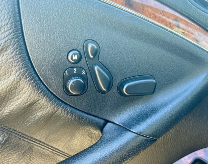 MERCEDES-BENZ CLK 0001