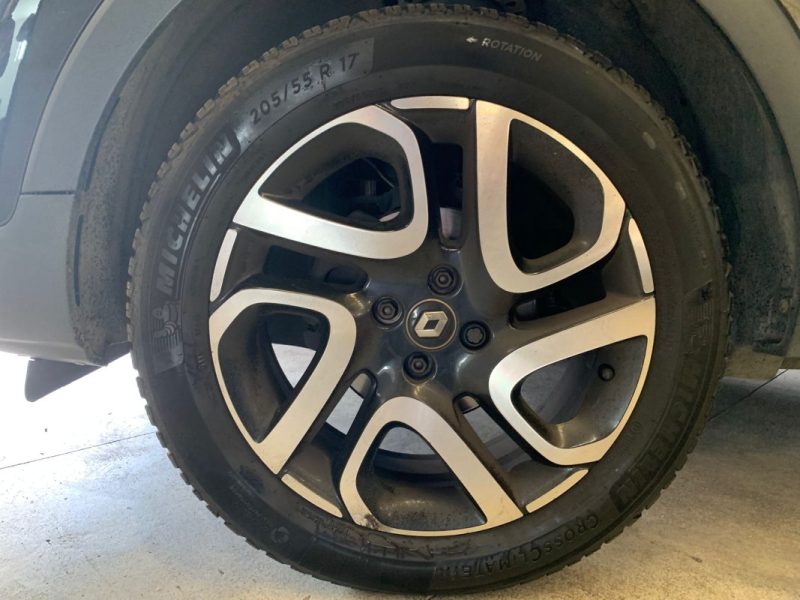 RENAULT CAPTUR 0.9 TCe 90ch BVM5-BOSE 