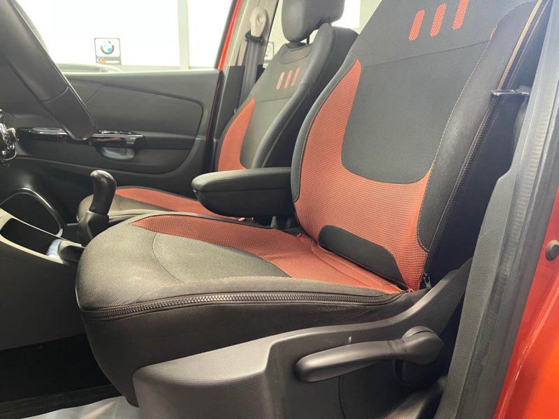 RENAULT CAPTUR SEULEMENT 61000KMS 0.9 TCE 90 ENERGY INTENS ECO2 GARANTIE 12 MOIS