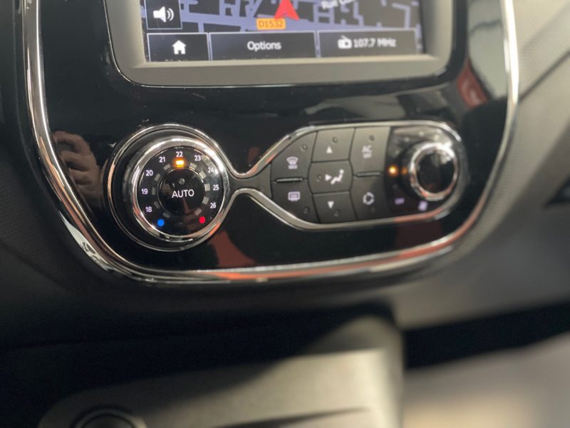 RENAULT CAPTUR SEULEMENT 61000KMS 0.9 TCE 90 ENERGY INTENS ECO2 GARANTIE 12 MOIS
