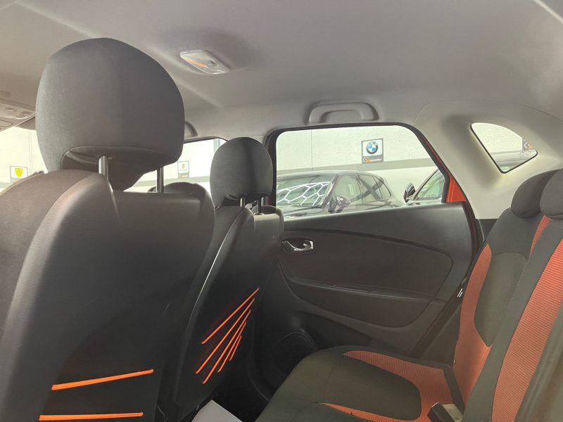 RENAULT CAPTUR SEULEMENT 61000KMS 0.9 TCE 90 ENERGY INTENS ECO2 GARANTIE 12 MOIS