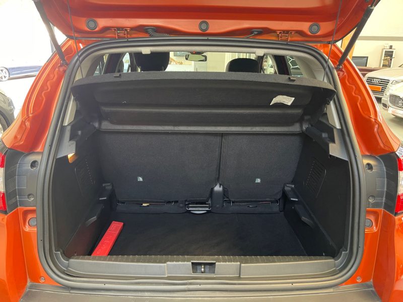 RENAULT CAPTUR SEULEMENT 61000KMS 0.9 TCE 90 ENERGY INTENS ECO2 GARANTIE 12 MOIS