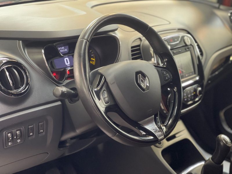 RENAULT CAPTUR SEULEMENT 61000KMS 0.9 TCE 90 ENERGY INTENS ECO2 GARANTIE 12 MOIS