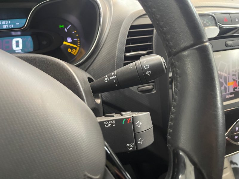RENAULT CAPTUR SEULEMENT 61000KMS 0.9 TCE 90 ENERGY INTENS ECO2 GARANTIE 12 MOIS