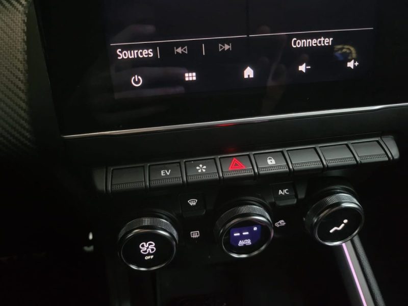 RENAULT CLIO V 1.6 E-TECH 140 Hybride RS-Line