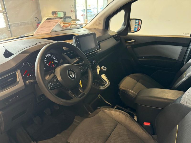 RENAULT  KANGOO VAN  2022