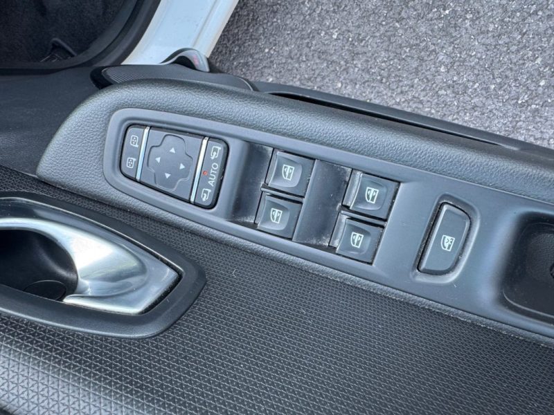 RENAULT  CLIO 4  0.9 TCE 90CV TREND 