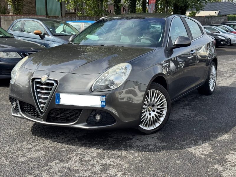 ALFA ROMEO  GIUILIETTA  1.6 JTDM 105 CV ET 6CV FISCAUX 