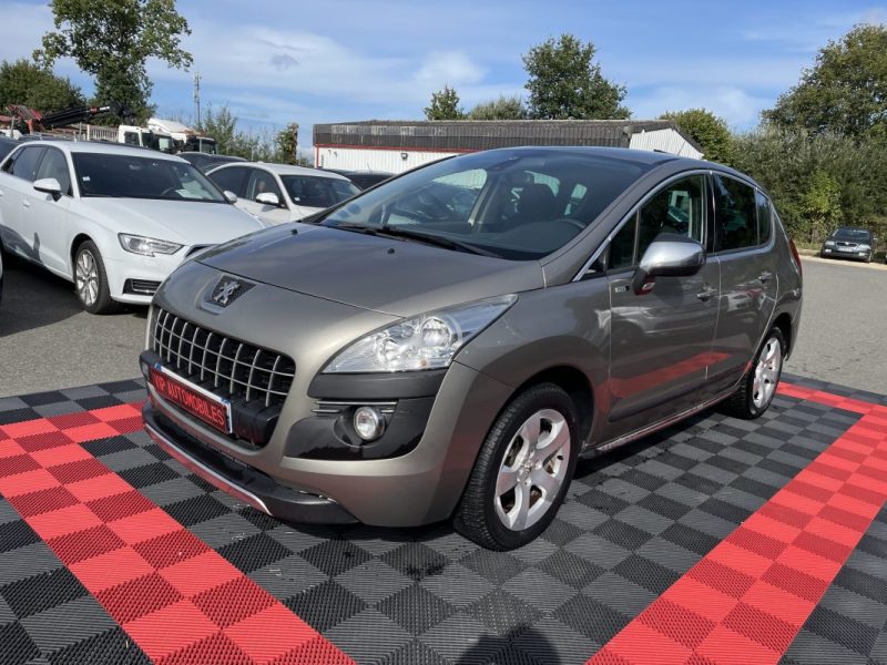 PEUGEOT 3008 2013