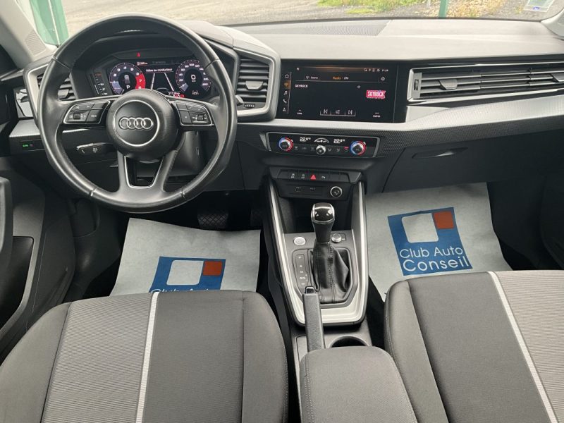 AUDI A1 1.0 TFSI SPORTBACK 116 CV BUSINESS LINE S TRONIC 7 *Caméra de recul 