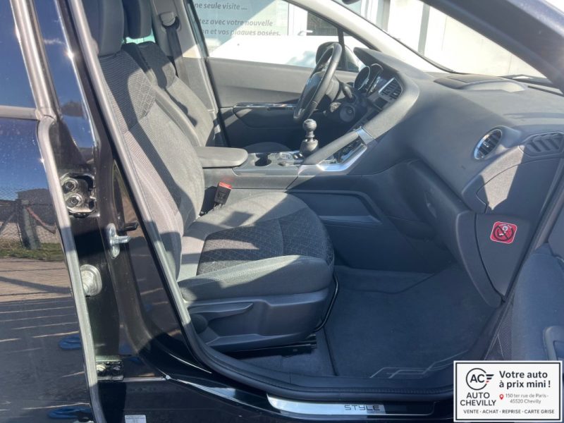 PEUGEOT 3008 1.2 130 S&S BVM6 STYLE