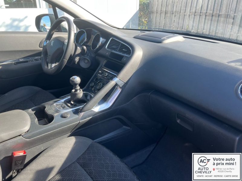 PEUGEOT 3008 1.2 130 S&S BVM6 STYLE