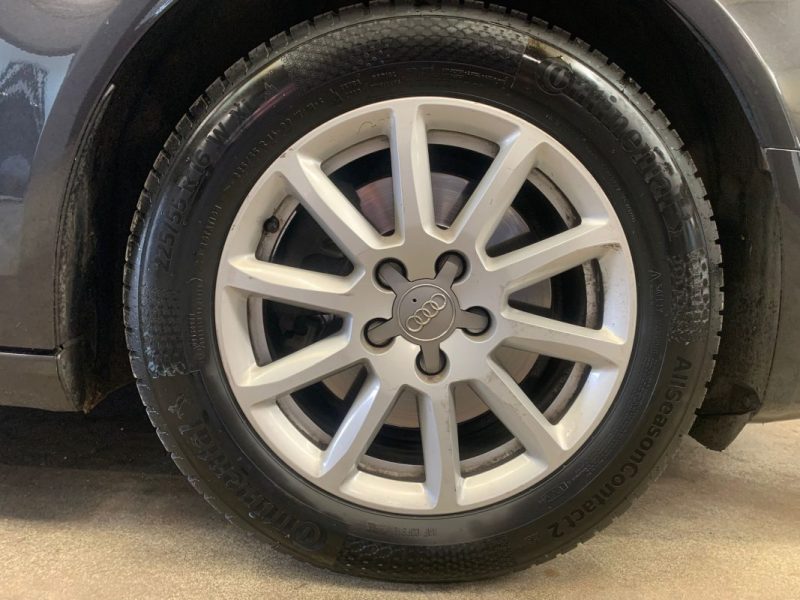 AUDI A4 AVANT 2.0 TDI 177ch Ambiente QUATTRO STronic7-Toit ouvrant-Cuir