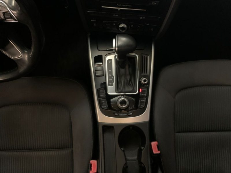 AUDI A4 AVANT 2.0 TDI 177ch Ambiente QUATTRO STronic7-Toit ouvrant-Cuir