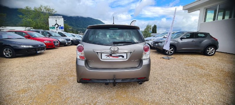 TOYOTA Verso - 111ch diesel