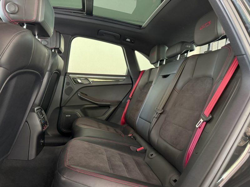 PORSCHE MACAN GTS 360 CV PDK 