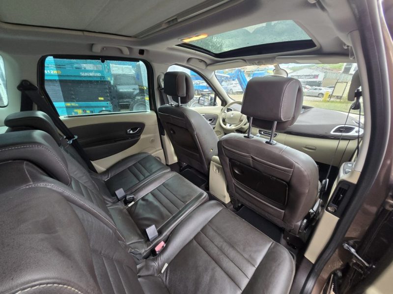 RENAULT MEGANE SCENIC 2010