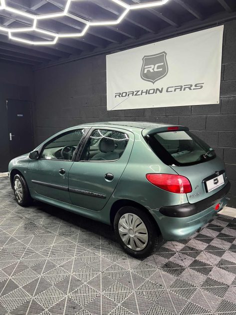 PEUGEOT 206 XR PRESENCE 1.4