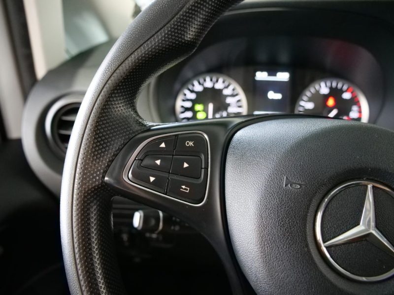 MERCEDES VITO 2018