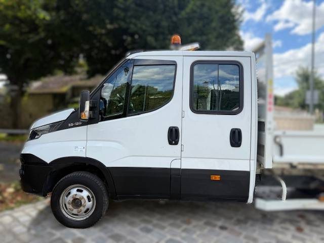 IVECO 35C12 2018