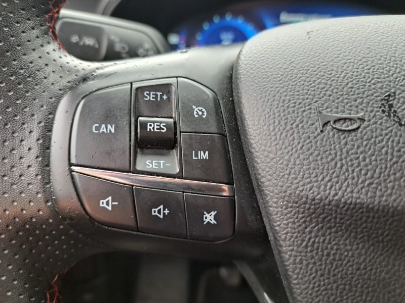 FORD FOCUS 1.0 FLEXIFUEL 125 CV MHEV ST-LINE DESIGN