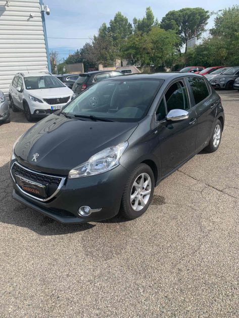 PEUGEOT 208 1.2L 82cv Active 5p