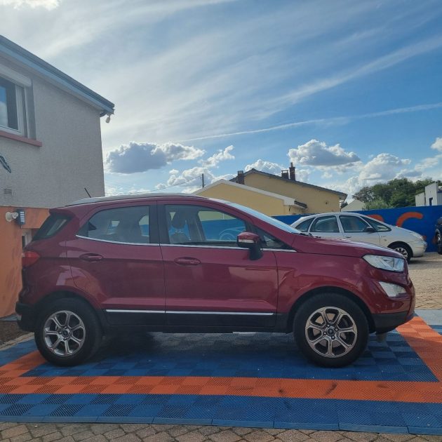 FORD ECOSPORT 2018