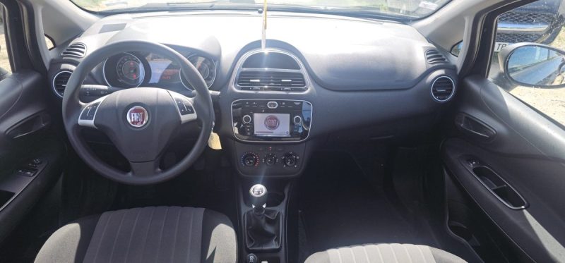 Fiat Punto 1.2 Lounge 1.2i 70CV, 2018- Garantie 3Mois