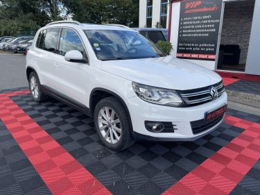VOLKSWAGEN TIGUAN 2012