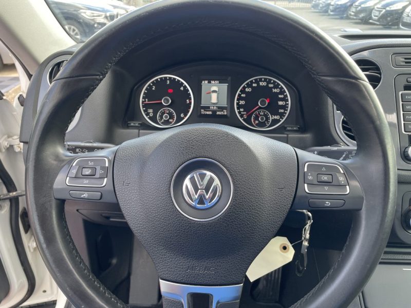 VOLKSWAGEN TIGUAN 2012