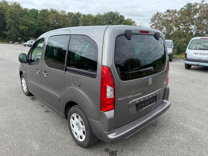 PEUGEOT PARTNER 2012
