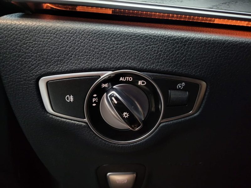 MERCEDES CLASSE E 400 D Coupé Avantgarde Line 4Matic 9G-Tronic 340ch