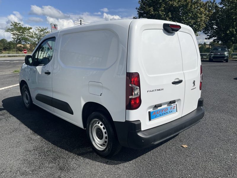 PEUGEOT PARTNER 1,5 BLUE-HDI 100 CV ASPHALTE  *Caméra de recul 