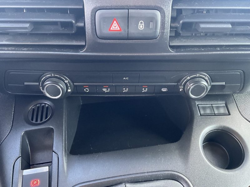 PEUGEOT PARTNER 1,5 BLUE-HDI 100 CV ASPHALTE  *Caméra de recul 