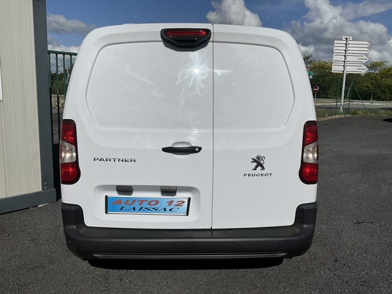 PEUGEOT PARTNER 1,5 BLUE-HDI 100 CV ASPHALTE *Caméra de recul 