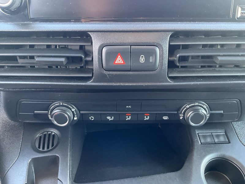 PEUGEOT PARTNER 1,5 BLUE-HDI 100 CV ASPHALTE *Caméra de recul 