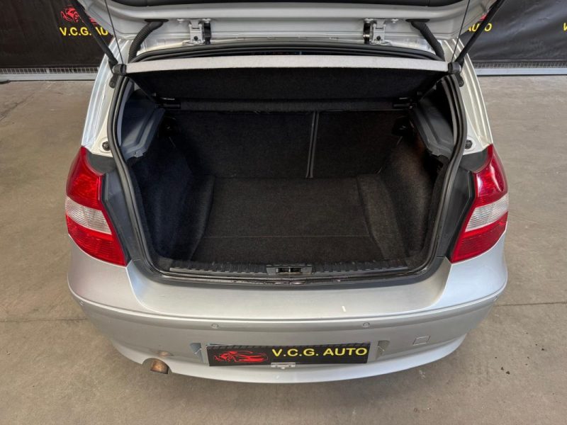 B.M.W. SERIE 1 118i 2.0 129 Premiere 