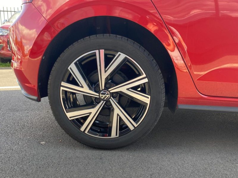 VOLKSWAGEN POLO 2023