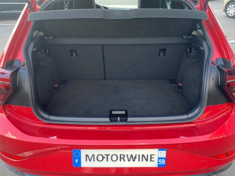 VOLKSWAGEN POLO 2023