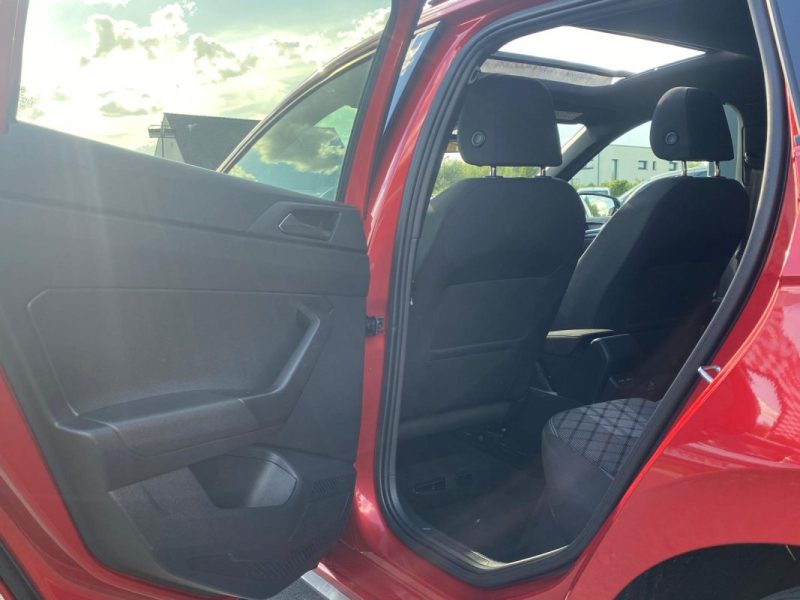 VOLKSWAGEN POLO 2023