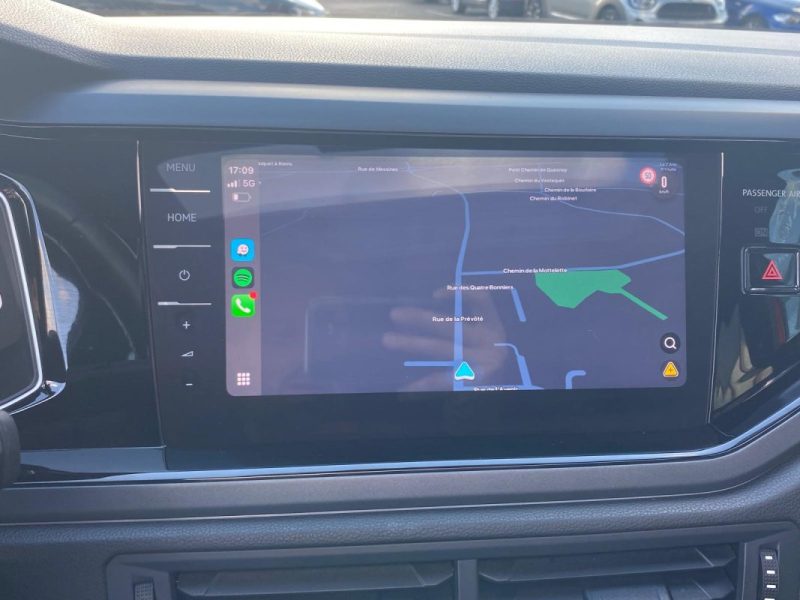 VOLKSWAGEN POLO 2023