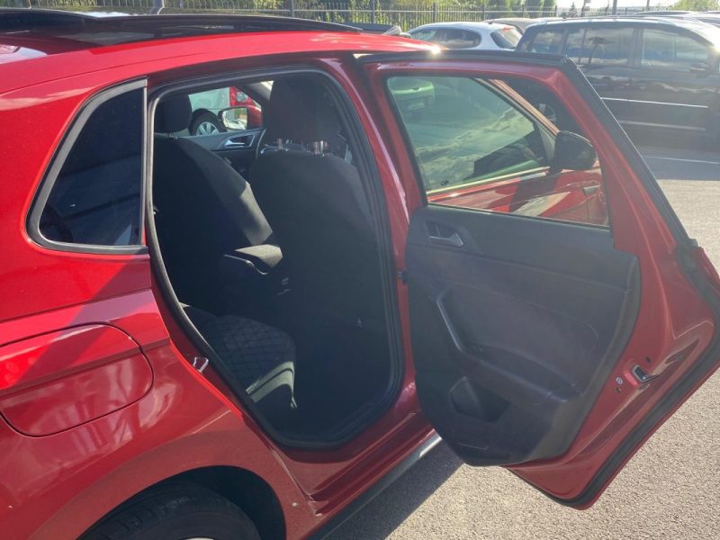 VOLKSWAGEN POLO 2023