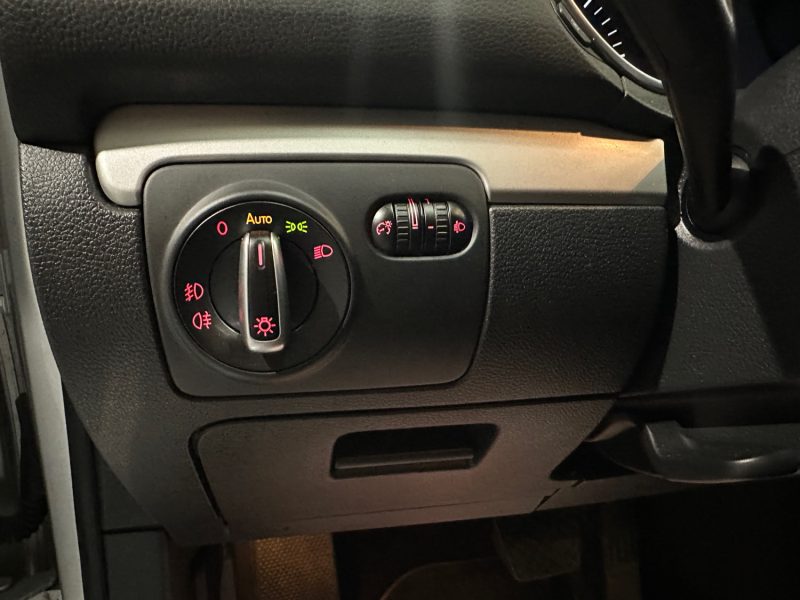 VOLKSWAGEN GOLF 1.6 TDI 105ch BlueMotion CARAT DSG7