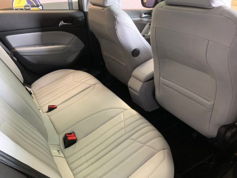 PEUGEOT 308 FELINE 1.6 THP 155ch-Toit panoramique- Sièges chauffants-65 000km 