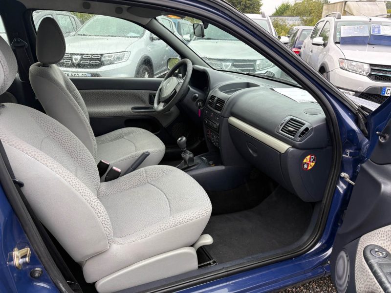 RENAULT CLIO 2006